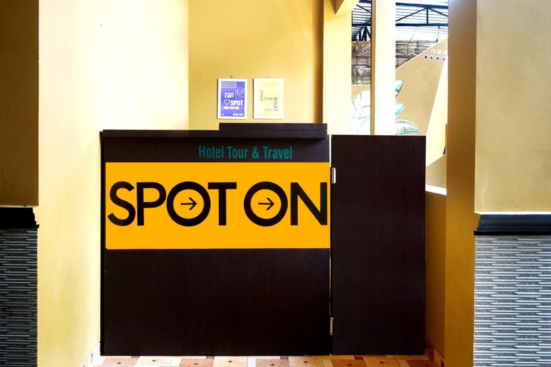 Spot On 2629 Duta Karimun Hotel Каримунджава Екстериор снимка