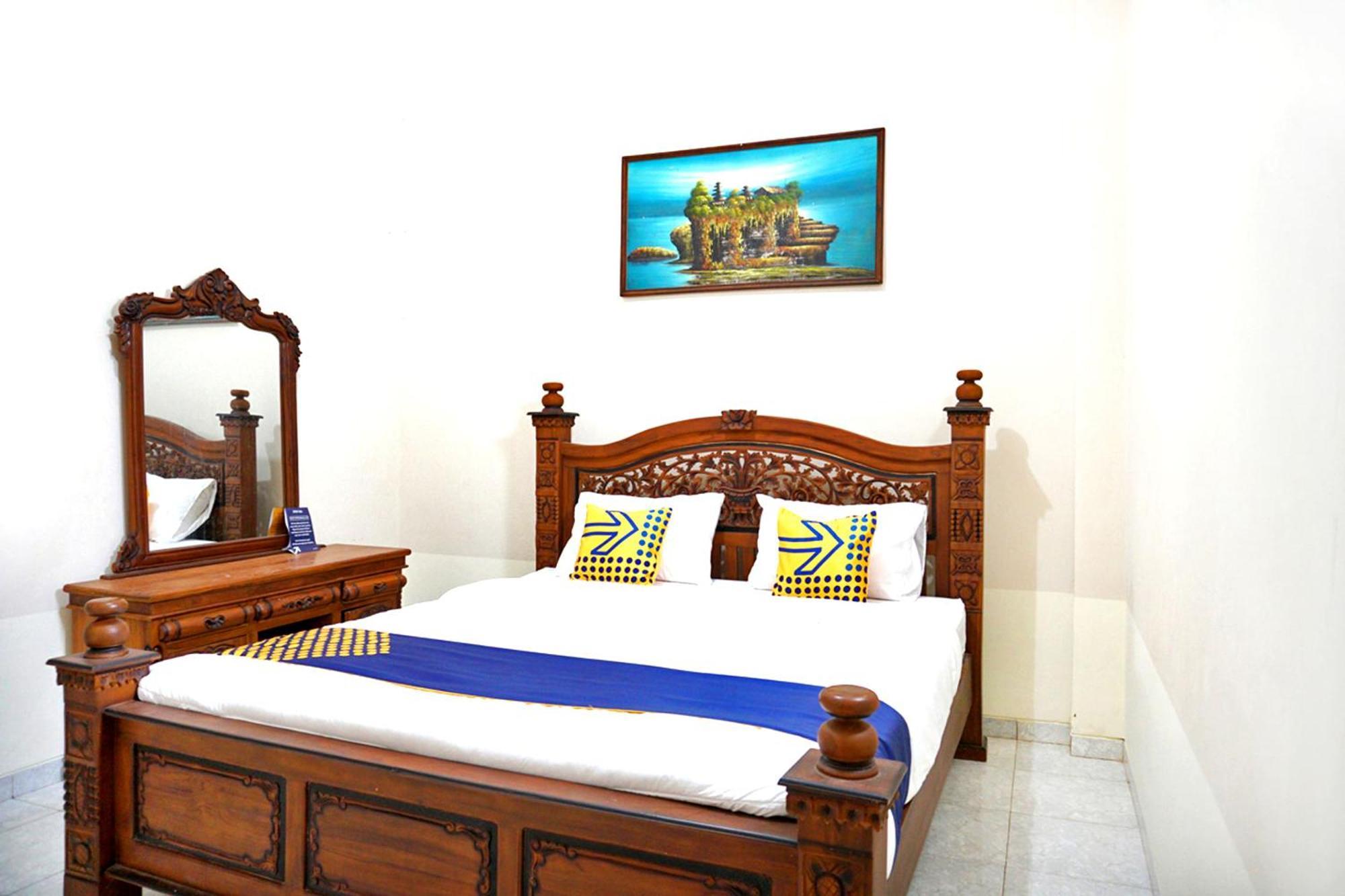 Spot On 2629 Duta Karimun Hotel Каримунджава Екстериор снимка